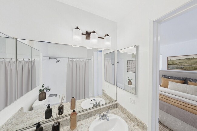 Photo - 15 Catamaran Street