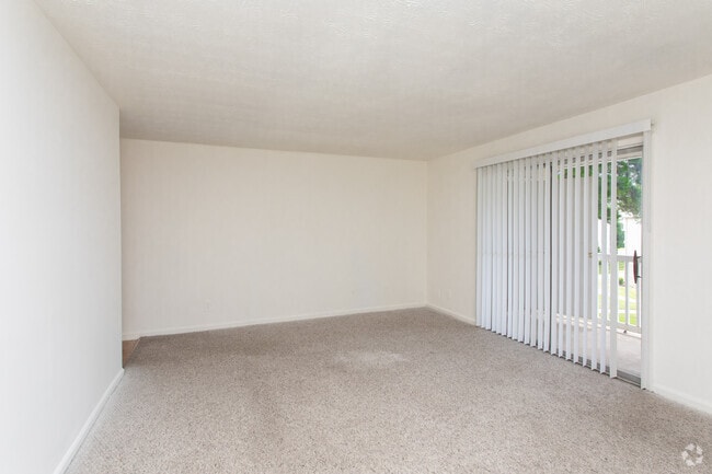 2BR, 1BA - 1166SF