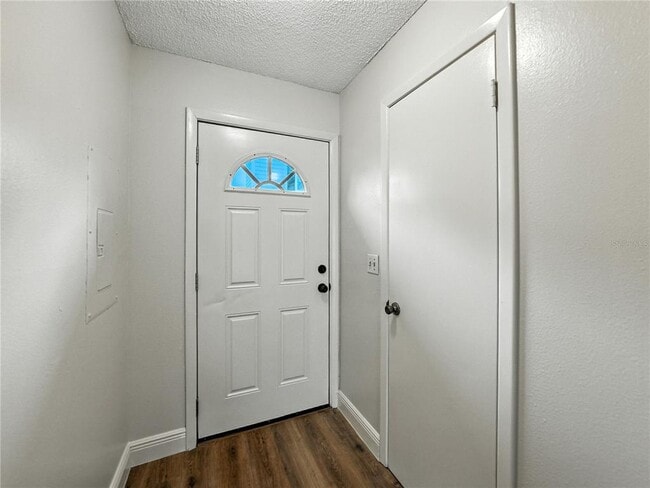 Photo - 1816 Mill Run Cir