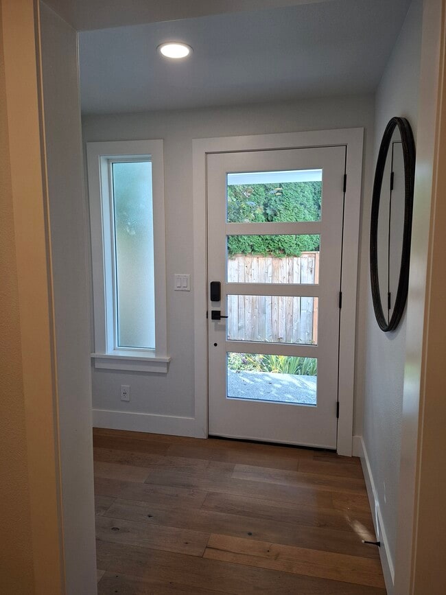 Photo - 9512 Randall Dr