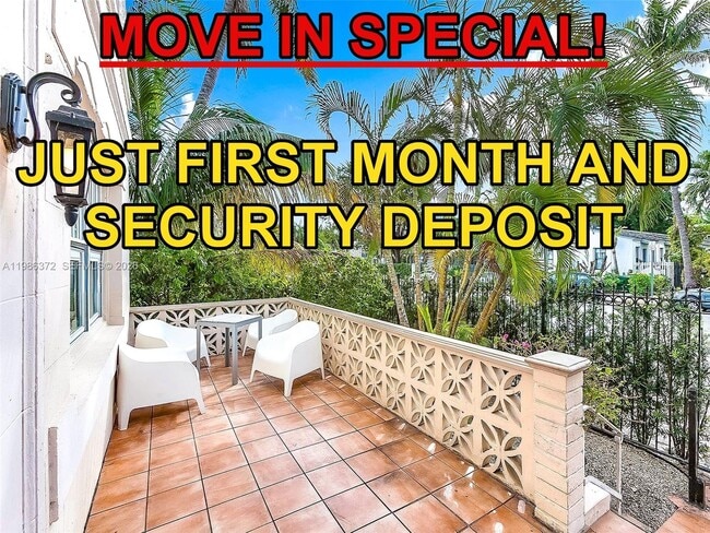 Building Photo - 1611 Michigan Ave Unit 10