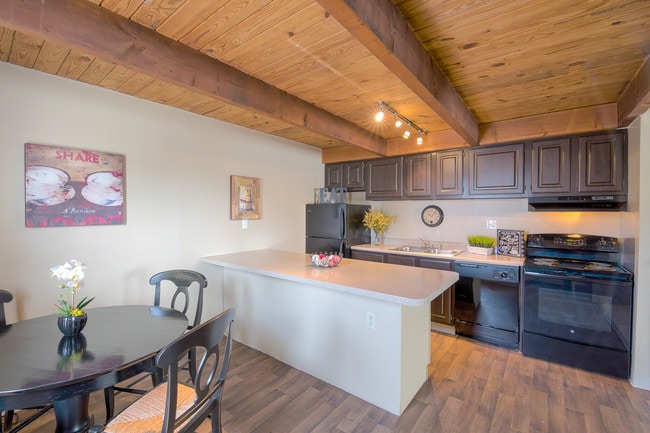 Photo - Muirwood Village