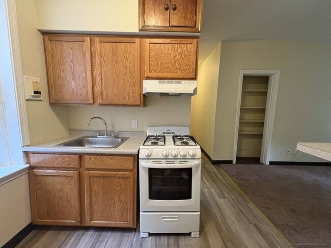 153 Kelton St Unit 2