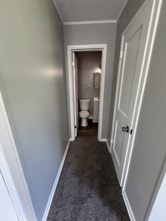 Photo - 806 S Terrace Dr