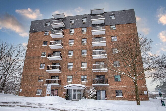 Photo - Kingsberry Towers