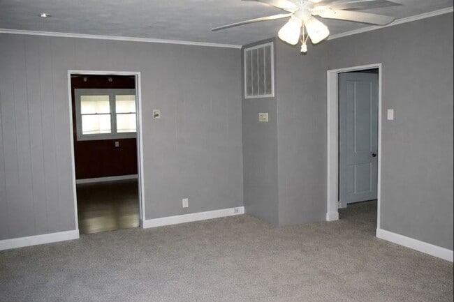 Photo - Under Renovation - Coming Soon - 2 Bed, 1 Bath - Parsons, KS