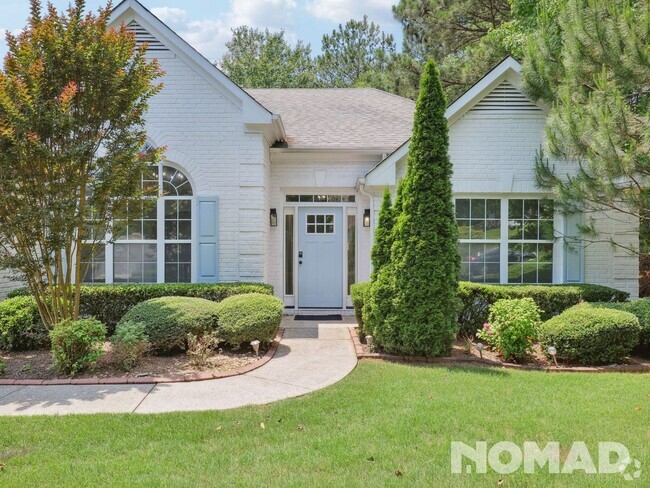 Building Photo - 3 Bedroom Single Family Home in Alpharetta