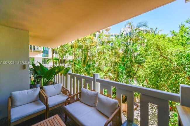 Photo - 1121 Crandon Blvd Unit D206