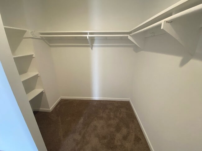 Photo - 180 Talbott St Unidad 107