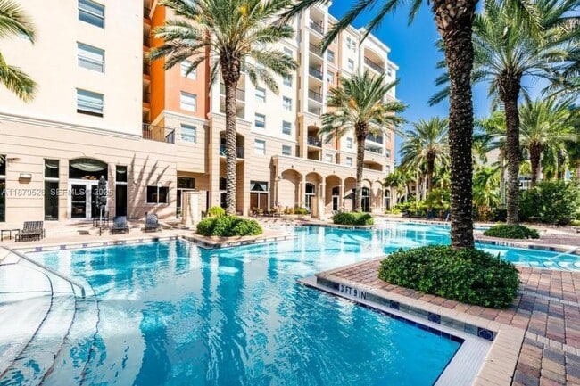 Building Photo - 17150 N Bay Rd Unit 2220