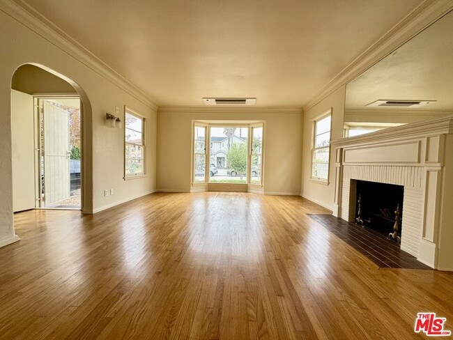 Photo - 632 N Harper Ave