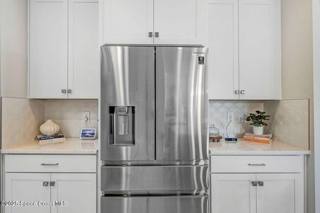 Photo - 2680 Avalonia Dr