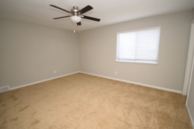 Brookridge Country Club Apartments