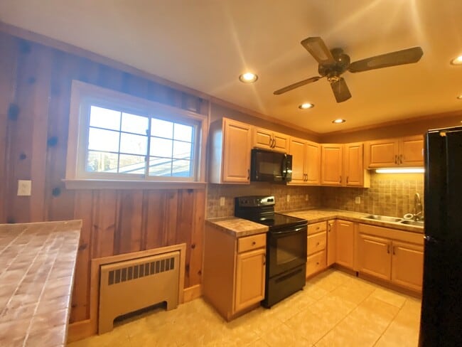 Photo - 795 Bloom Rd Unit 201