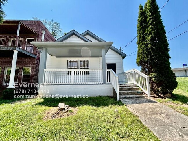 Spacious 4-Bedroom Home with Front Porch a... - Spacious 4-Bedroom Home with Front Porch a...