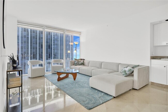 Photo - 4779 Collins Ave Unit 1007