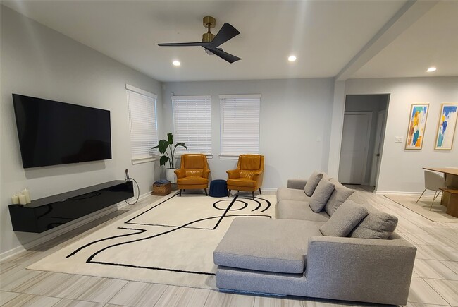 Photo - 7035 Coneflower Creek Ct