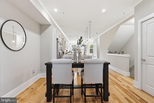Photo - 1612 26th Pl SE