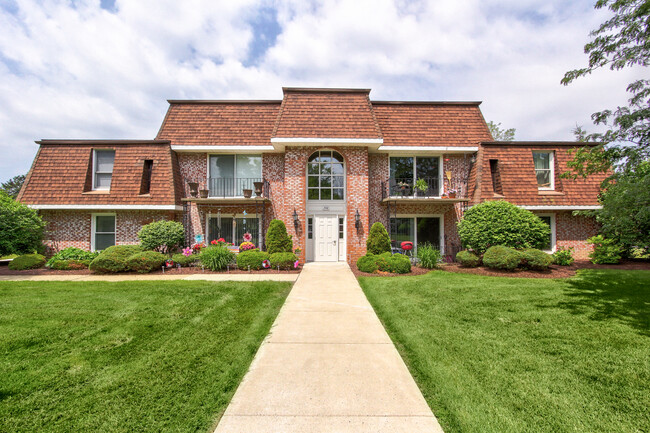 Building Photo - Quakertowne Rental