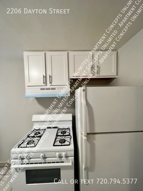 Photo - 2206 Dayton St