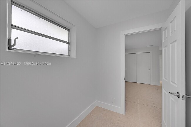 Photo - 810 SW 12th Pl Unit 810