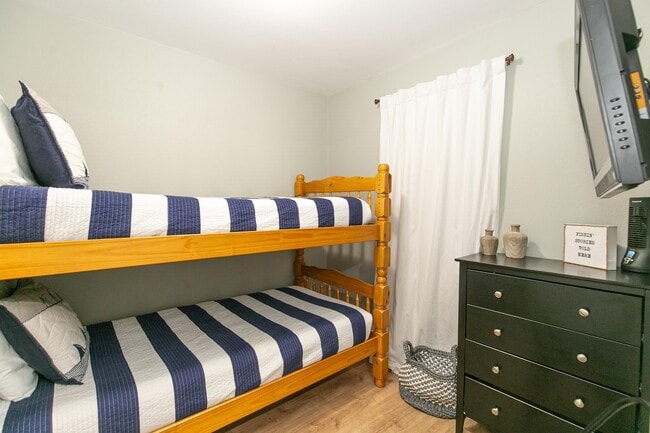 Photo - 104 Cove E Unit 103