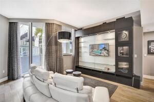 Photo - 255 Evernia St Unit 501
