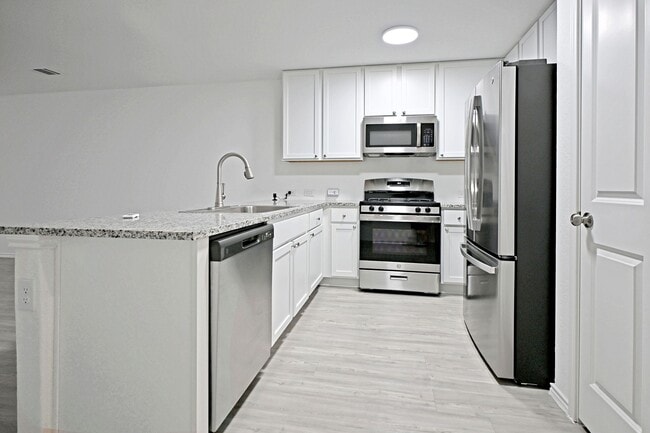 Photo - 5925 San Geronimo