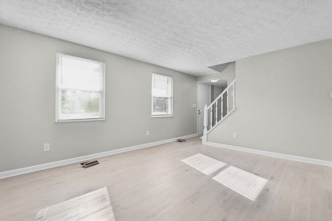 Photo - Westerville School District 4 bed Home