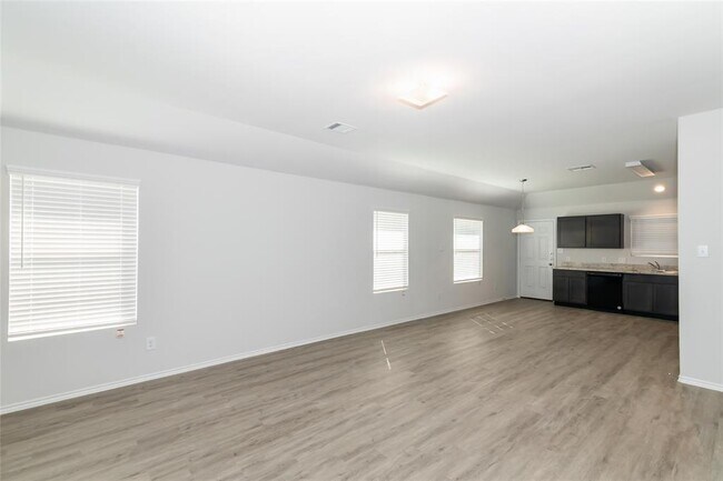 Photo - 8710 Lar Ree Oaks Cir