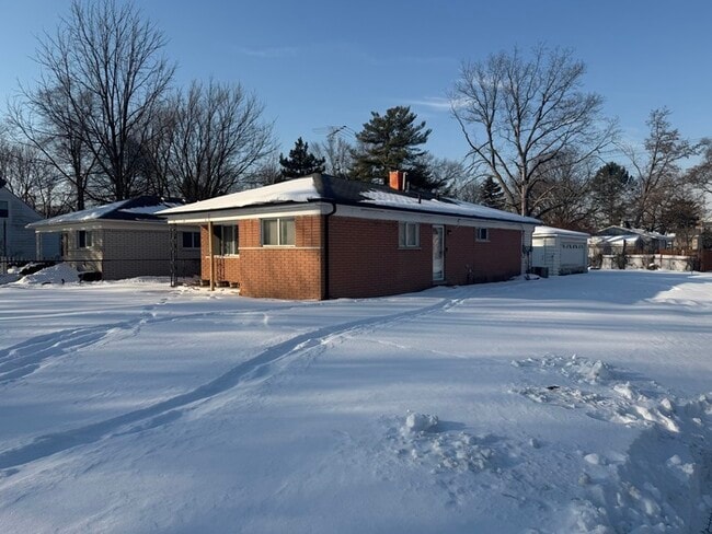 Photo - 21053 St Francis