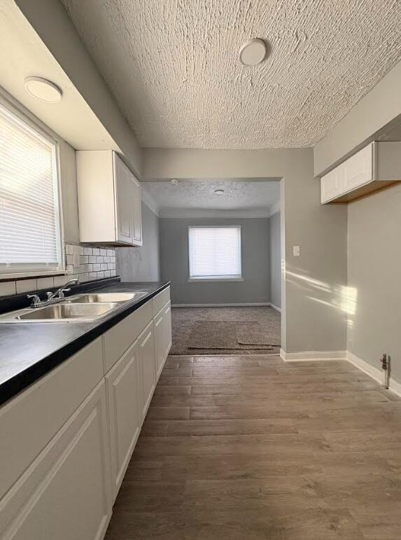 Photo - 18428 Stahelin Ave