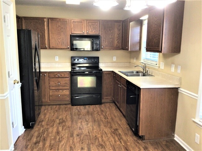 Photo - 5530 Brookdale Ridge Dr