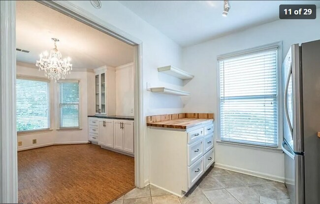 5 Plantation Dr NE