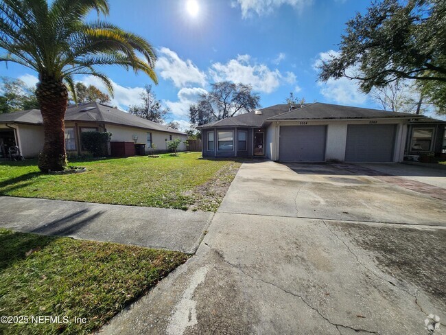 Building Photo - 5554 Pinebay Cir N Rental