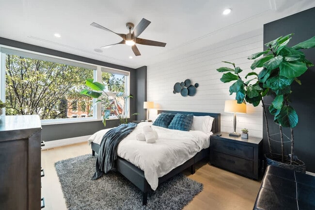 Photo - 1307 N Bell Ave Unidad ID1244933P