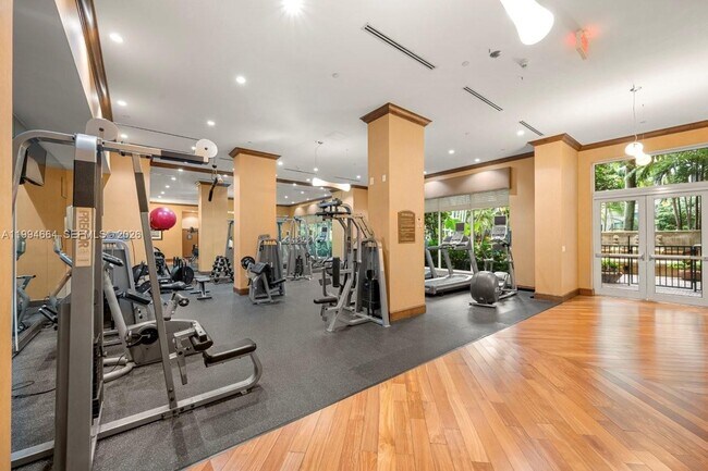 Photo - 510 NW 84th Ave Unidad 241