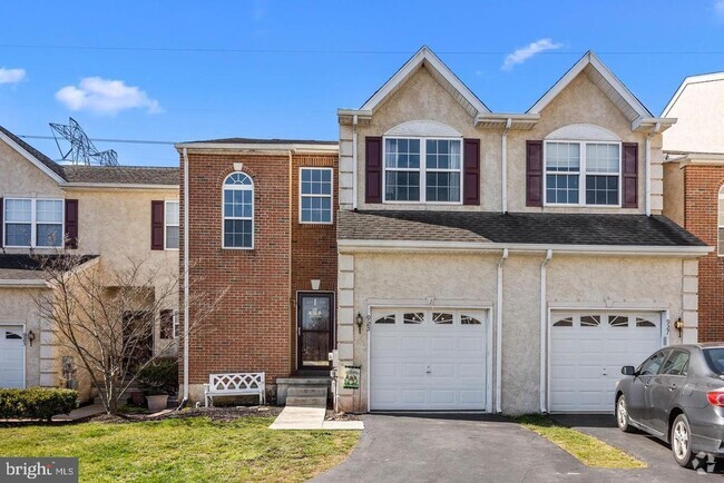 Building Photo - 925 Shenkle Dr Rental