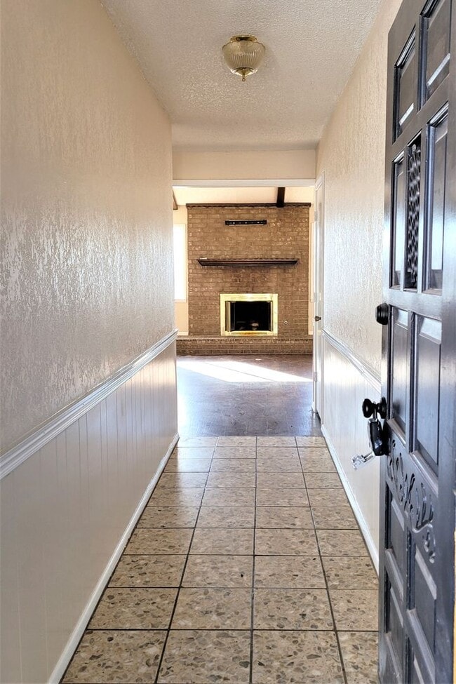 Photo - Fabulous home in lovely, convenient neighborhood