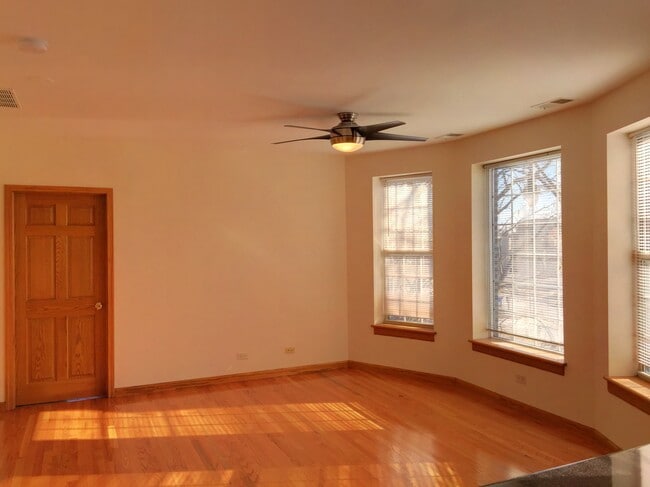 Photo - 8016 Floral Ave Unit 2F