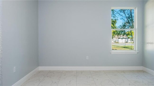 Photo - 401 Albatross Ct