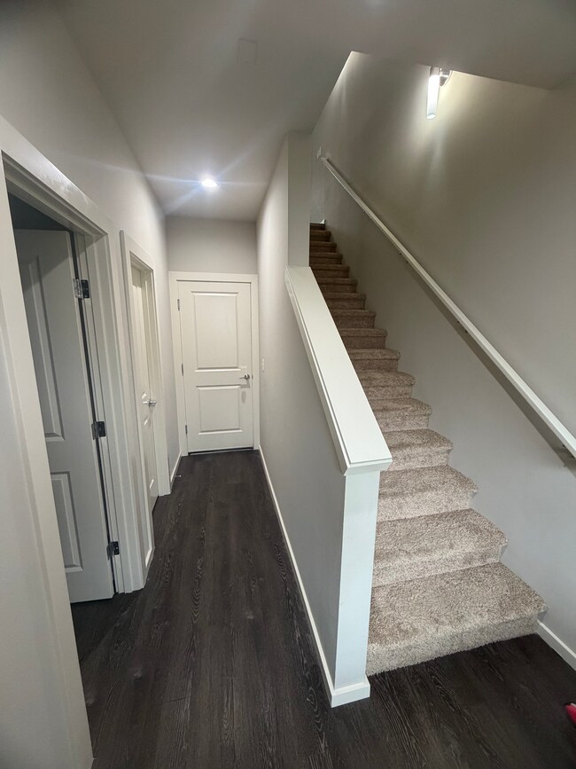 Photo - 1049 SW 99th Pl