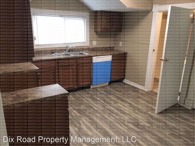 Photo - 2 br, 1 bath House - 116 Crawford Street