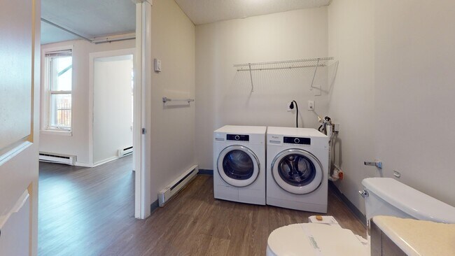 Photo - 151-153 Meridian Street Unit 3