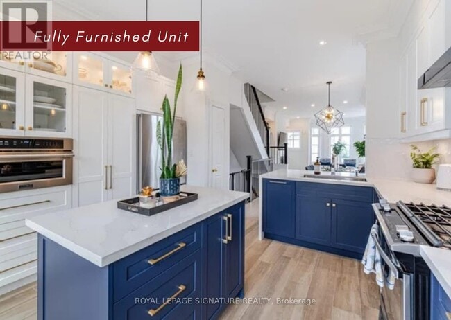 Photo - 2147 Lillykin St