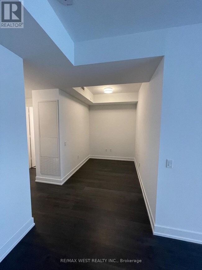 Photo - 30 Inn On The Pk Dr Unité 1412