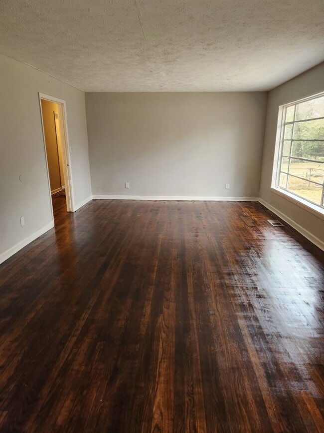 Photo - 4025 Carol Dr