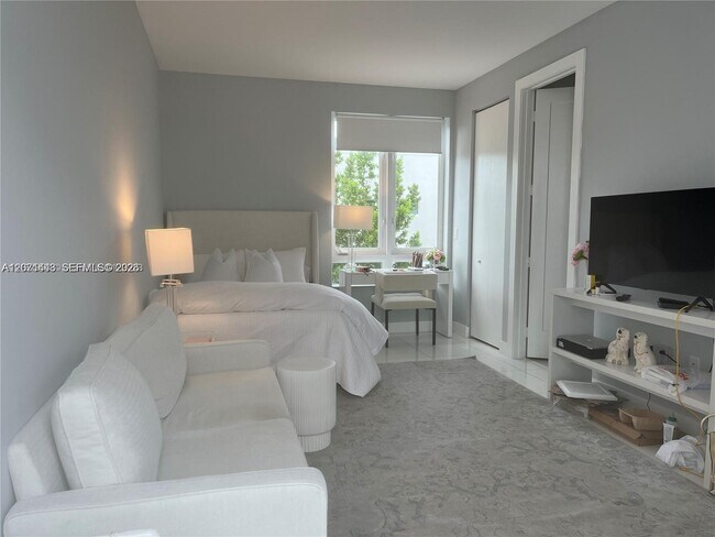 Photo - 10330 NW 66th St Unidad 0