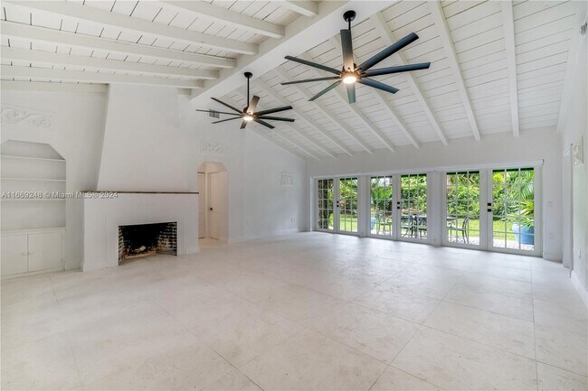 504 Navarre Ave