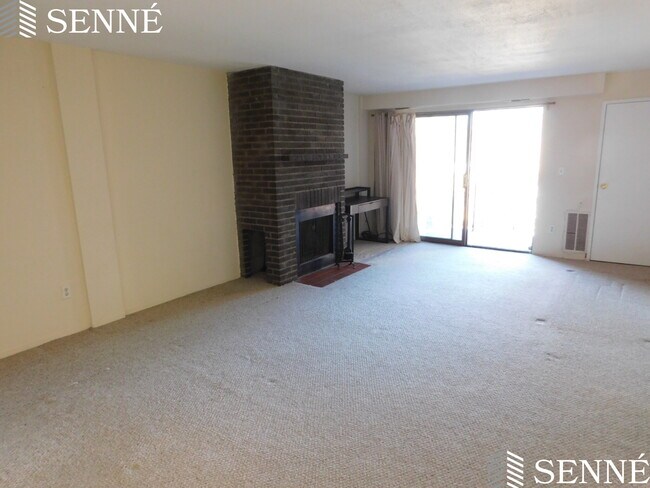 Photo - 1580 Massachusetts Ave Unidad 4F